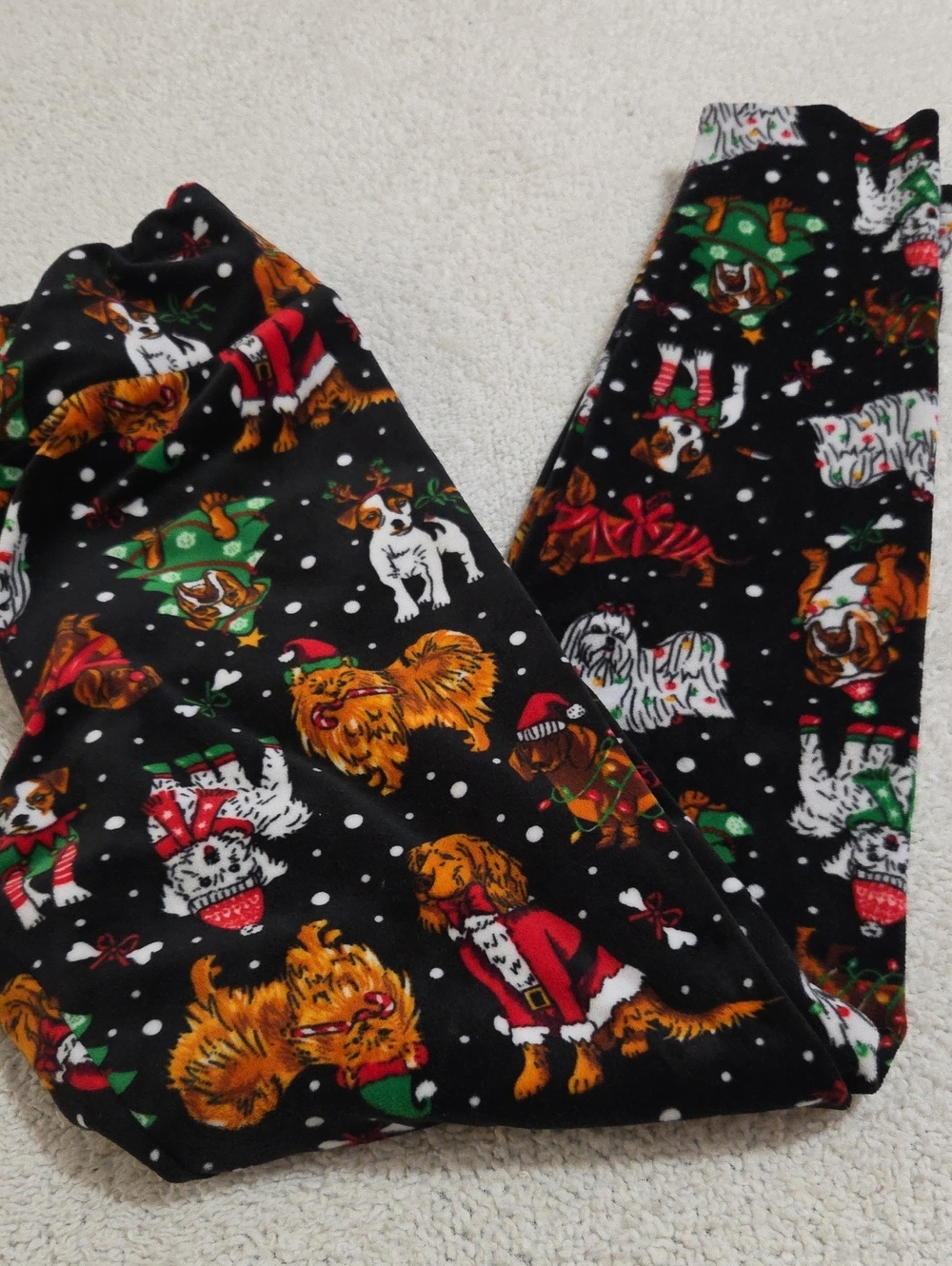 NO BOUNDARIES CHRISTMAS DOG LEGGINGS
